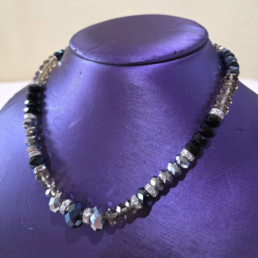 Vintage Black Gray Silver Monochrome Crystal Faceted Bead Rhinestone Necklace
